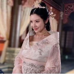 (天天怼三国手游攻略)天天怼三国：激情力对战，乐享浴血沙场，尽展智谋与勇气